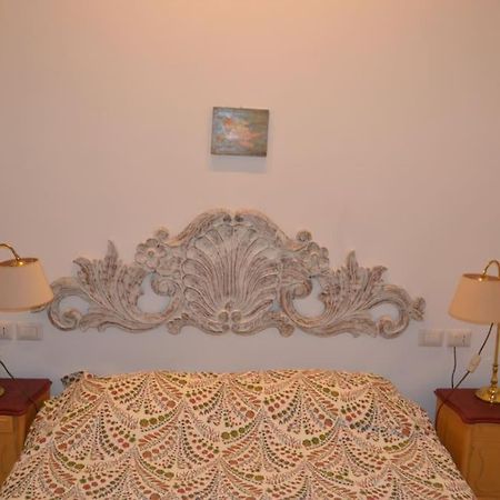 Casa Luciano Al San Carlo Apartment Наполи Екстериор снимка