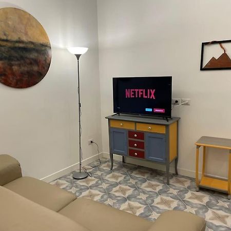 Casa Luciano Al San Carlo Apartment Наполи Екстериор снимка