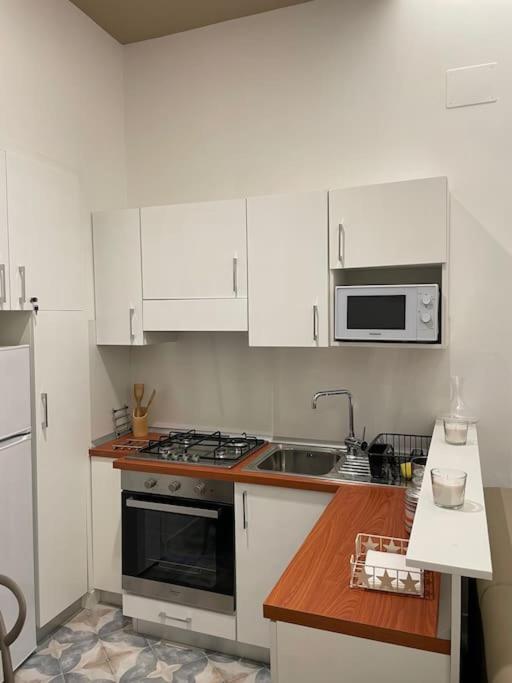 Casa Luciano Al San Carlo Apartment Наполи Екстериор снимка