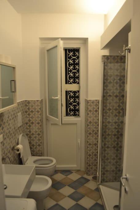 Casa Luciano Al San Carlo Apartment Наполи Екстериор снимка
